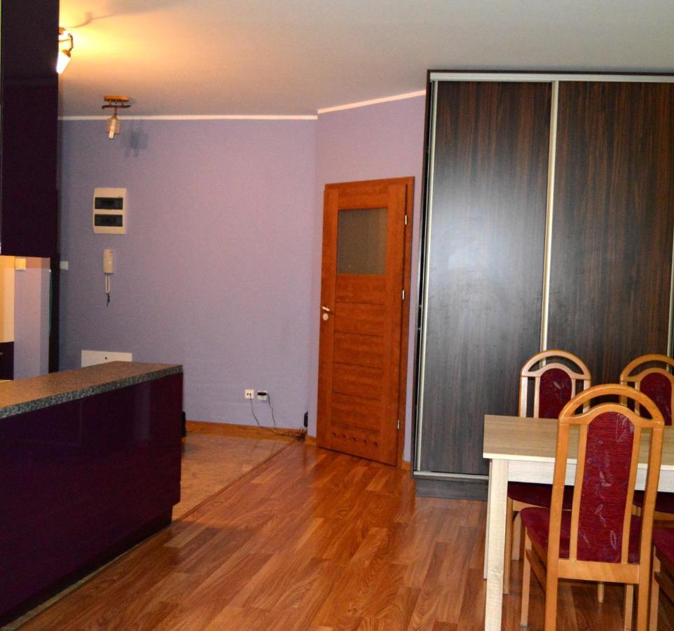 Apartment Old Town Cozy إيبلاغ المظهر الخارجي الصورة